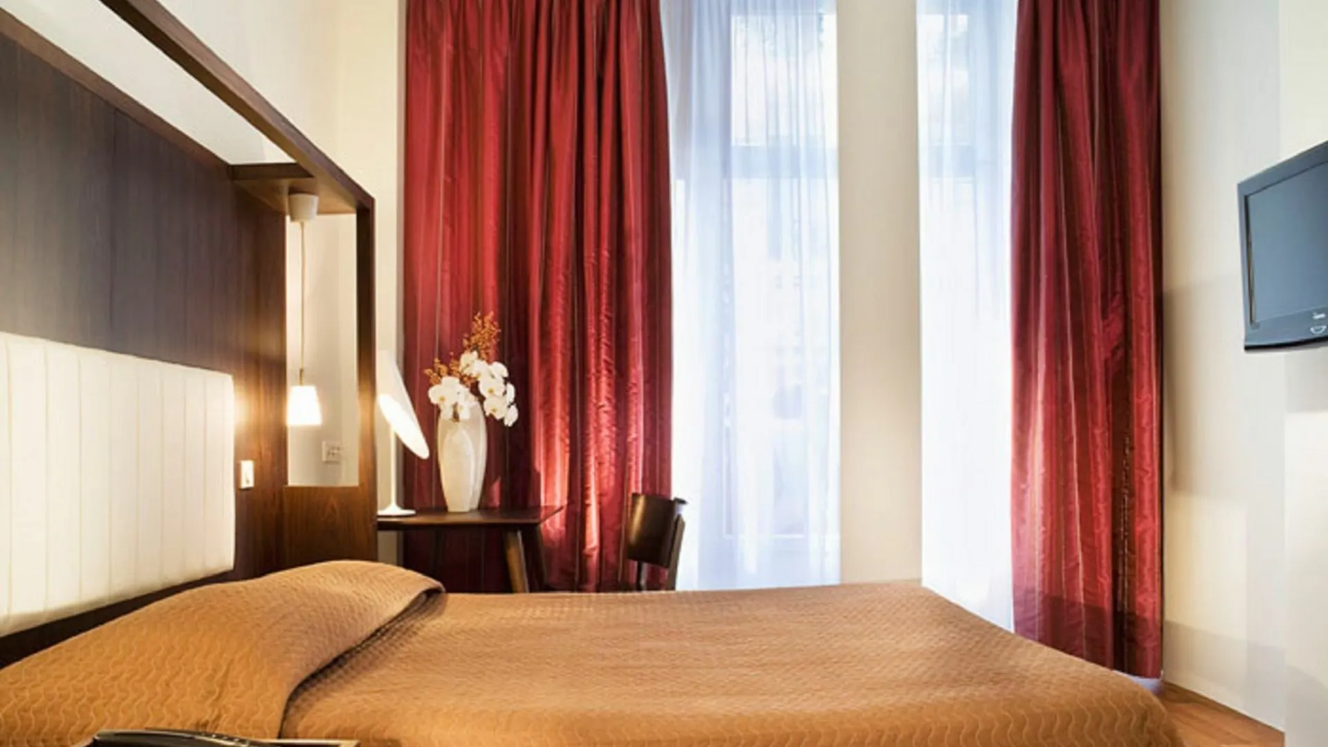 Avalon Appart Hotel Paris Gare Du Nord