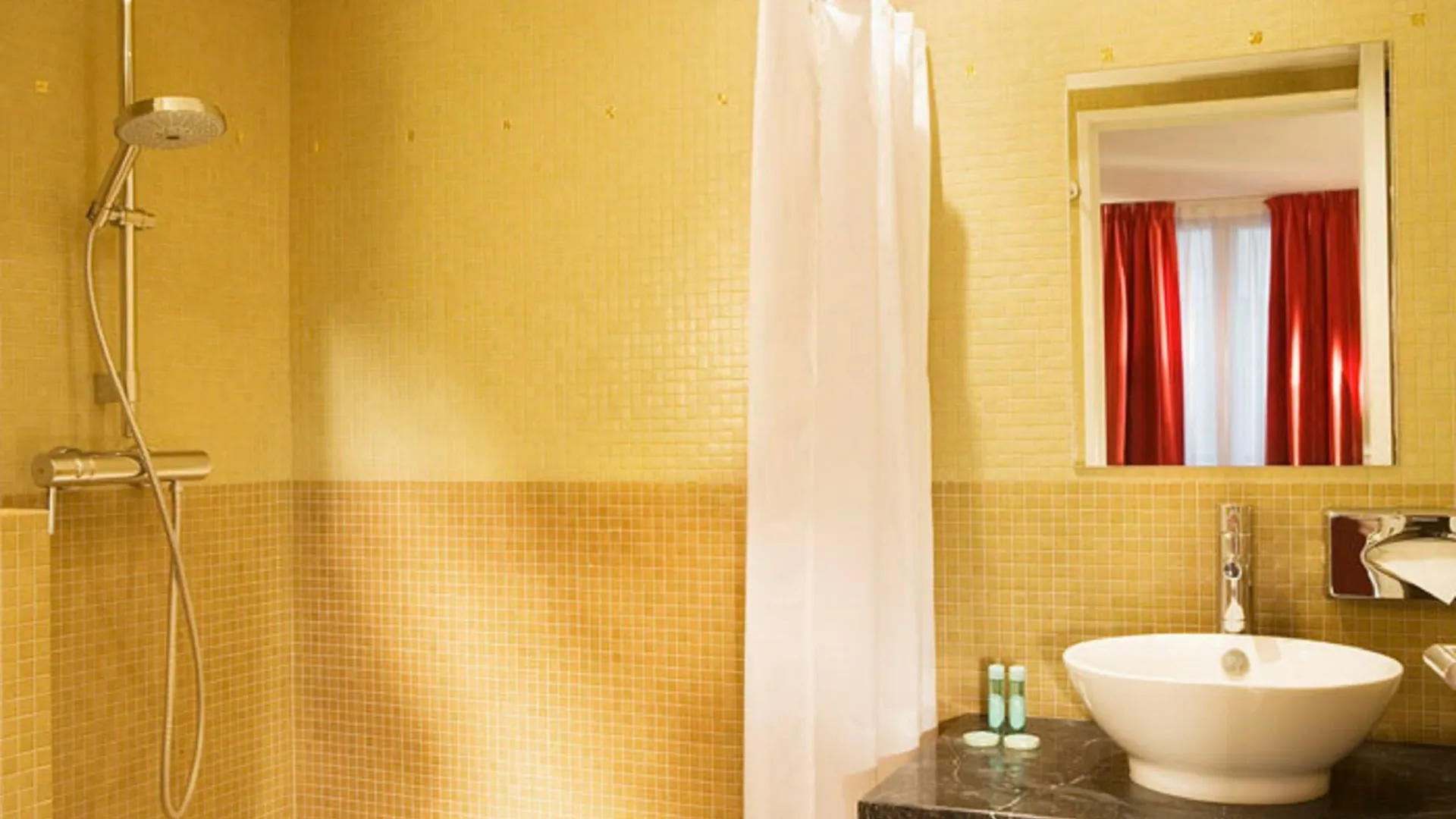 Avalon Appart Hotel Paris Gare Du Nord
